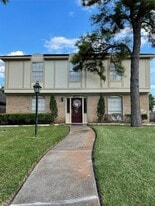 4527 Geneva Dr in Houston, TX - Building Photo