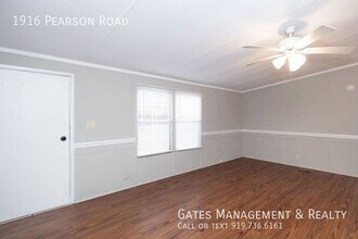 1916 Pearson Rd in Hurdle Mills, NC - Building Photo - Building Photo