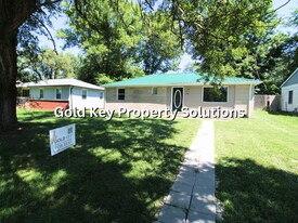 3812 S Ebright St in Muncie, IN - Building Photo