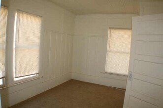 222 W 9th St in Casa Grande, AZ - Building Photo - Building Photo