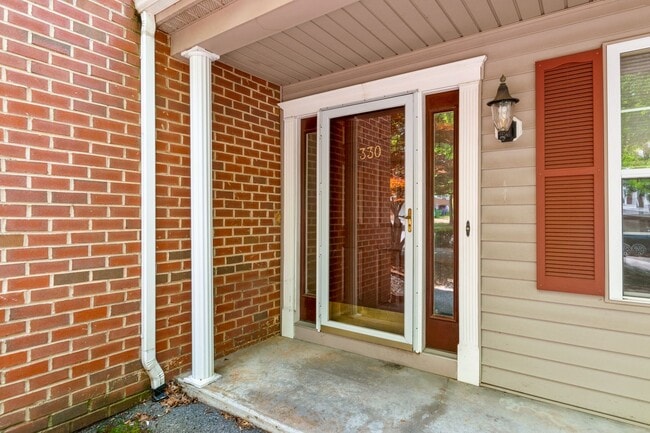 330 Silver Leaf Dr NW in Christiansburg, VA - Building Photo - Building Photo