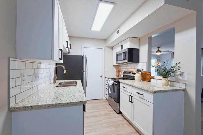 The Retreat at Concord Apartments