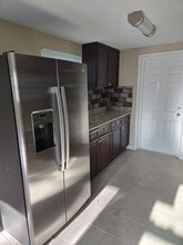 1503 E Navajo Ave in Tampa, FL - Building Photo - Building Photo