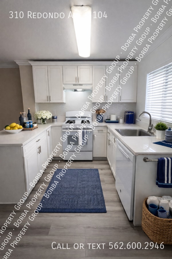 310 Redondo Ave in Long Beach, CA - Building Photo - Building Photo