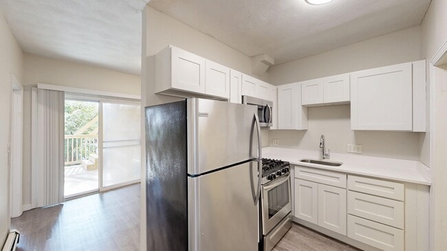 129 Eutaw St in Boston, MA - Foto de edificio - Building Photo