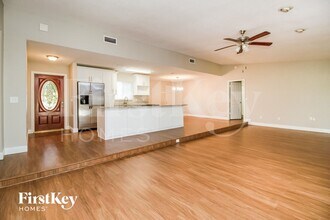 1013 Taproot Dr in Winter Springs, FL - Foto de edificio - Building Photo