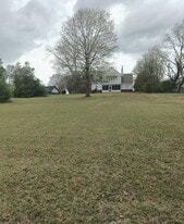 138 Gayden Dr in Drummonds, TN - Building Photo