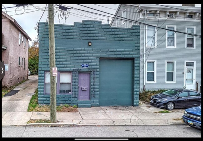 property at 2917 Glendora Ave