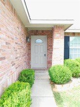 5714 Green Ivy Rd in Denton, TX - Building Photo - Building Photo