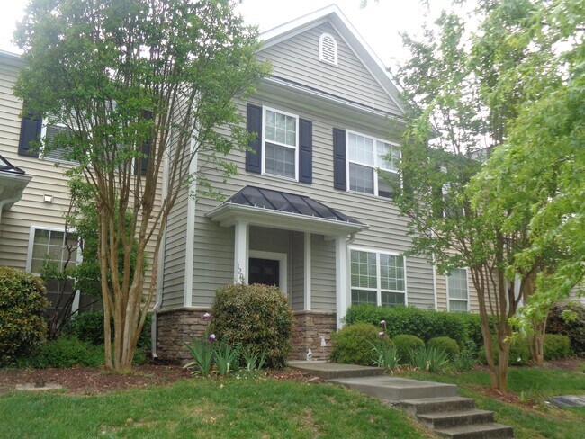 property at 1206 Maroon Dr