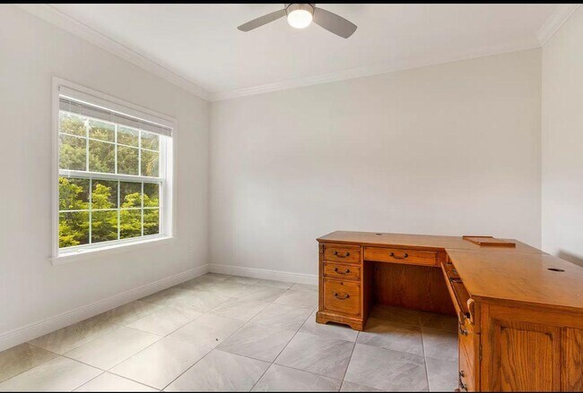 4026 SW McCandless St in Port St. Lucie, FL - Foto de edificio - Building Photo