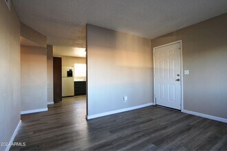 6446 E Alder Ave, Unit 203 in Mesa, AZ - Building Photo - Building Photo