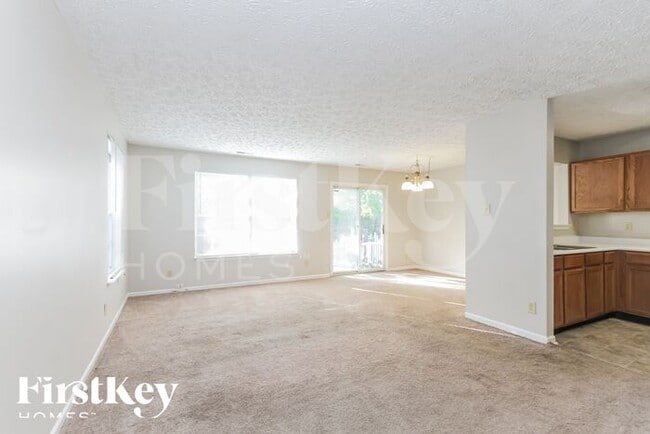 5144 Stanhope Ln in Indianapolis, IN - Building Photo - Building Photo