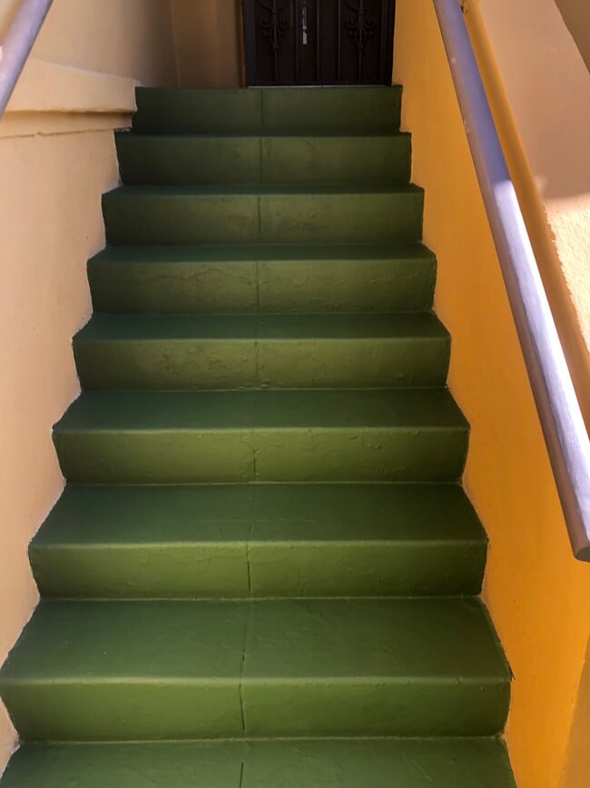 4130 Creed Ave in Los Angeles, CA - Foto de edificio - Building Photo