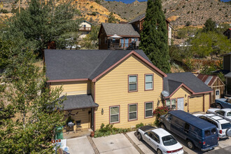 208 N B St in Virginia City, NV - Building Photo - Building Photo