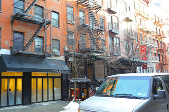 154 Orchard Street in New York, NY - Building Photo - Building Photo