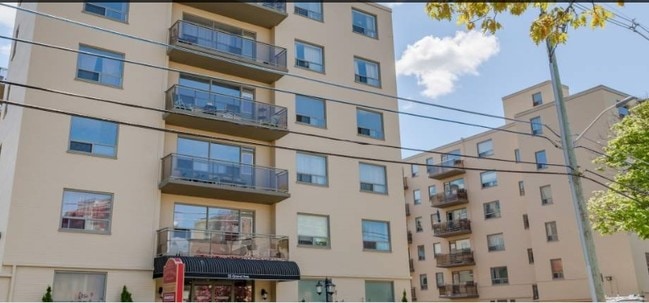 South Grand Apartments