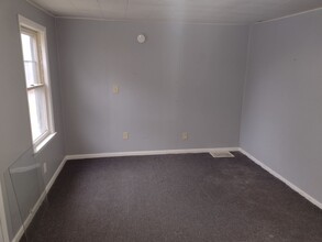 1400 E Hillside Dr in Bloomington, IN - Building Photo - Building Photo