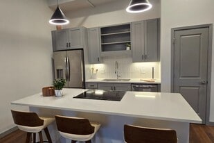 Textile Lofts in Cleveland, OH - Building Photo