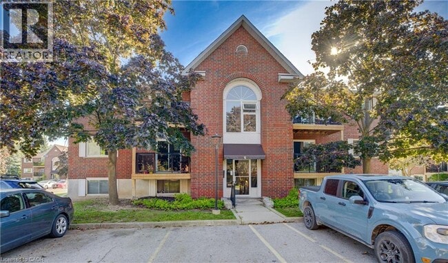 property at 565 Greenfield Ave