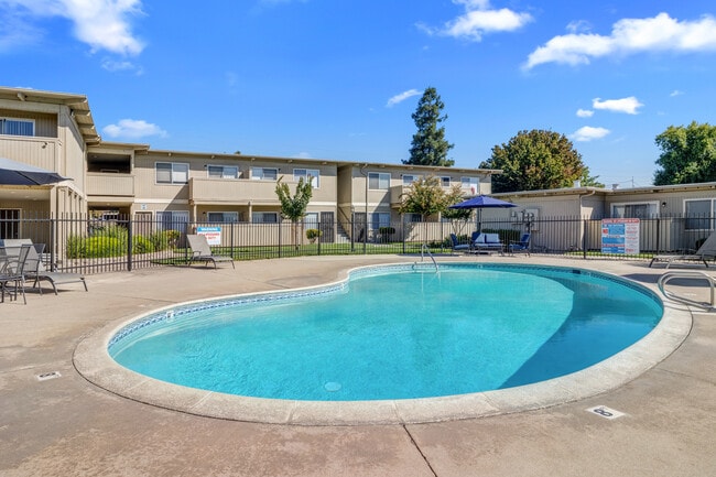 Stardust Villa Apartments