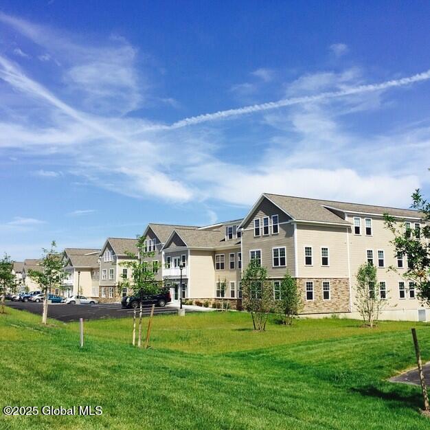 1 Alice Wagner Wy in Schenectady, NY - Building Photo