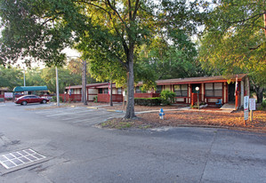 Crest Villas Apartments