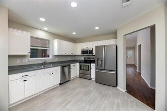 9937 Long Rifle Dr in Fort Worth, TX - Building Photo - Building Photo