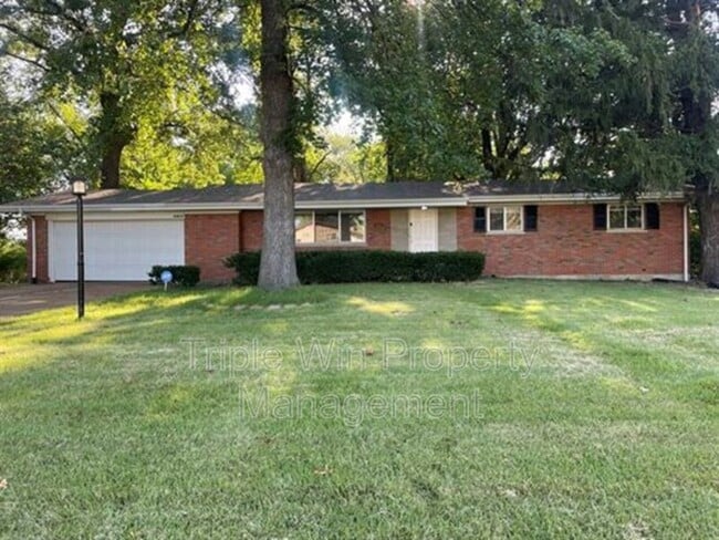 11930 N Ranch Dr