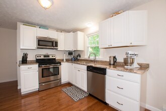 79 North St in Mansfield, MA - Building Photo - Building Photo