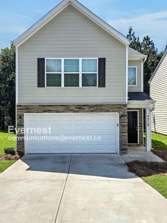 5319 Hanover St in Atlanta, GA - Building Photo