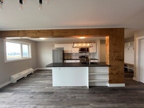 22 High St in Dartmouth, NS - Building Photo - Building Photo