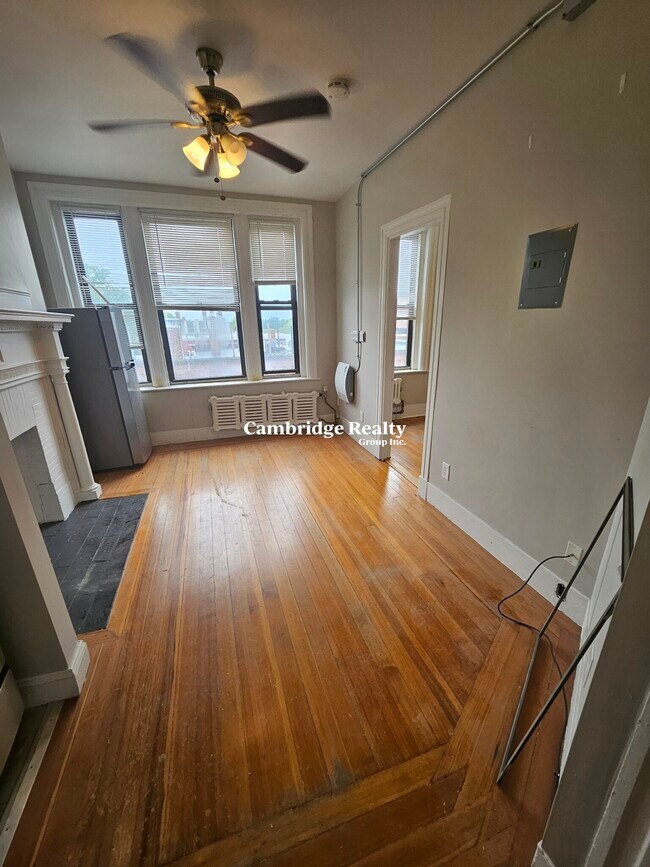 44 JFK St, Unit 20T in Cambridge, MA - Foto de edificio - Building Photo