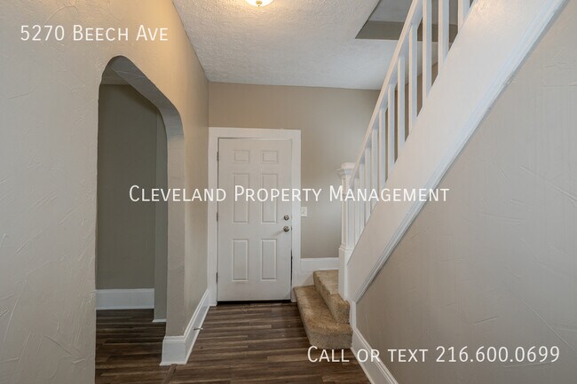 5270 Beech Ave in Maple Heights, OH - Building Photo - Building Photo