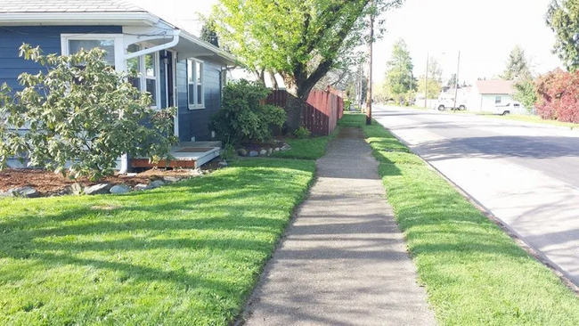 2402 Fairmount Ave in Vancouver, WA - Building Photo - Building Photo