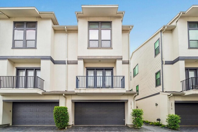 property at 2512 Chenevert St