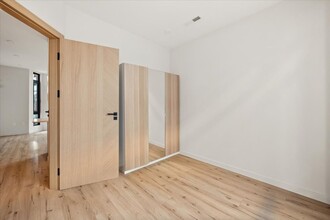 6 National St, Unit 2 in Boston, MA - Building Photo - Building Photo