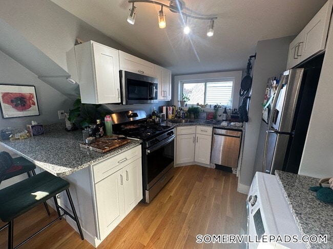 287 Beacon St in Somerville, MA - Building Photo - Building Photo