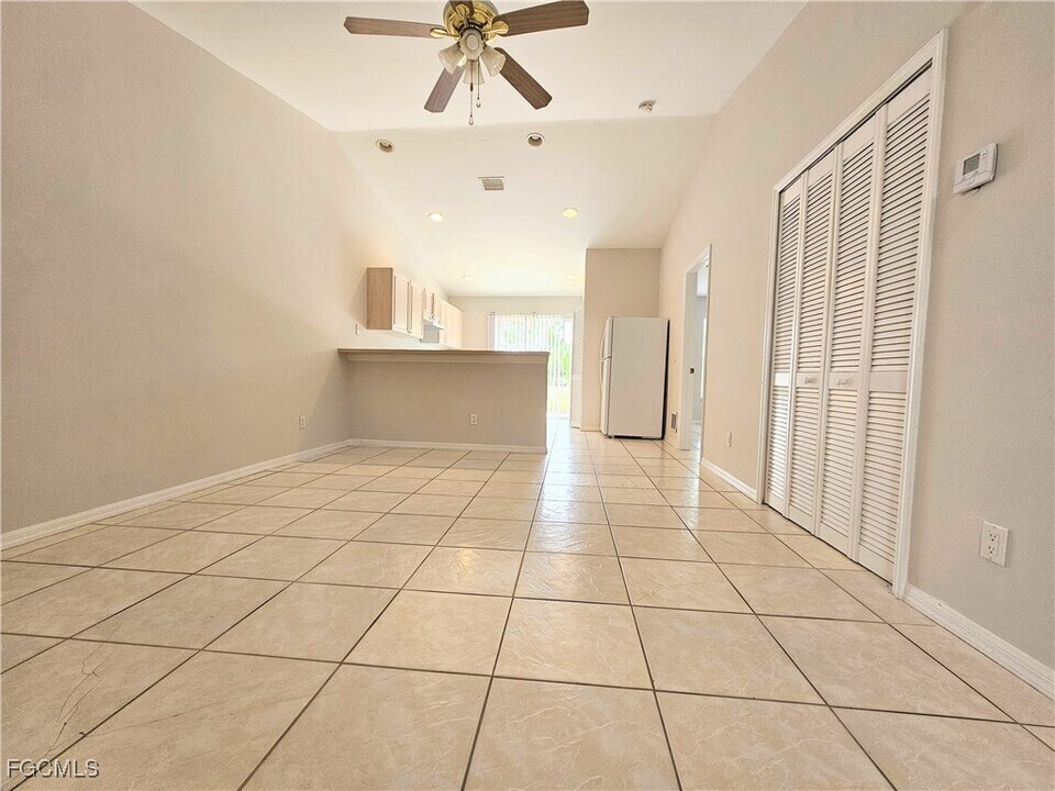 124 Ivan Ave S in Lehigh Acres, FL - Building Photo