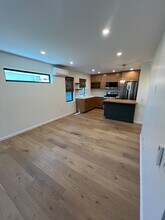 109-109 N Santa Rosa St in Ventura, CA - Building Photo - Building Photo