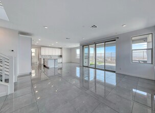 1038 Delbrook Ave in Henderson, NV - Building Photo - Building Photo