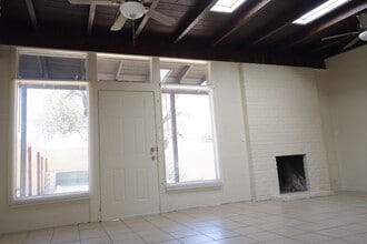 2531 N Winstel Blvd in Tucson, AZ - Building Photo - Building Photo