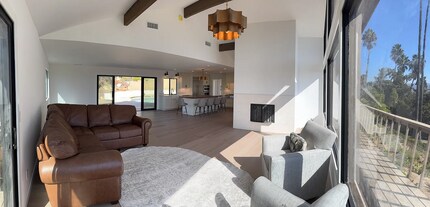 2940 Sunset Hills in Escondido, CA - Building Photo - Building Photo