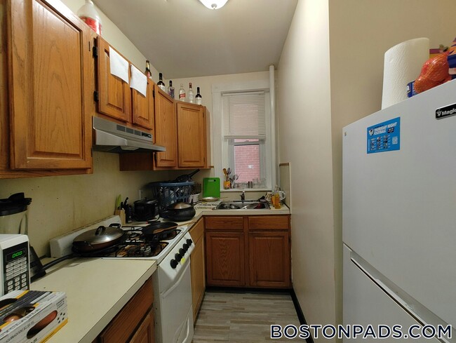 463 Park Dr, Unit 2 in Boston, MA - Foto de edificio - Building Photo