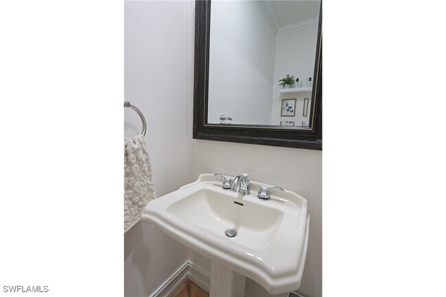 property at 1521 Gordon River Ln
