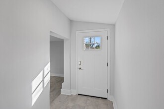 430 Lawton Ave, Unit A in Savannah, GA - Building Photo - Building Photo