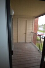 2048 N Rand Rd in Palatine, IL - Building Photo - Building Photo