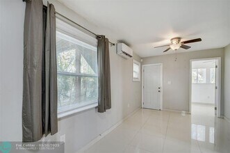 325 N L St in Lake Worth Beach, FL - Building Photo - Building Photo