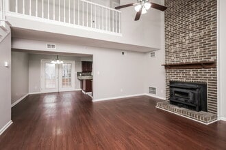 2805 Fernhurst Ct, Unit 1915 in Raleigh, NC - Foto de edificio - Building Photo