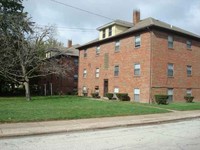 1003-1011 W Locust St in Davenport, IA - Foto de edificio - Building Photo